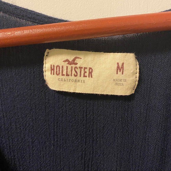 Hollister Flowy Cropped Shirt Navy size M - Picture 3 of 6